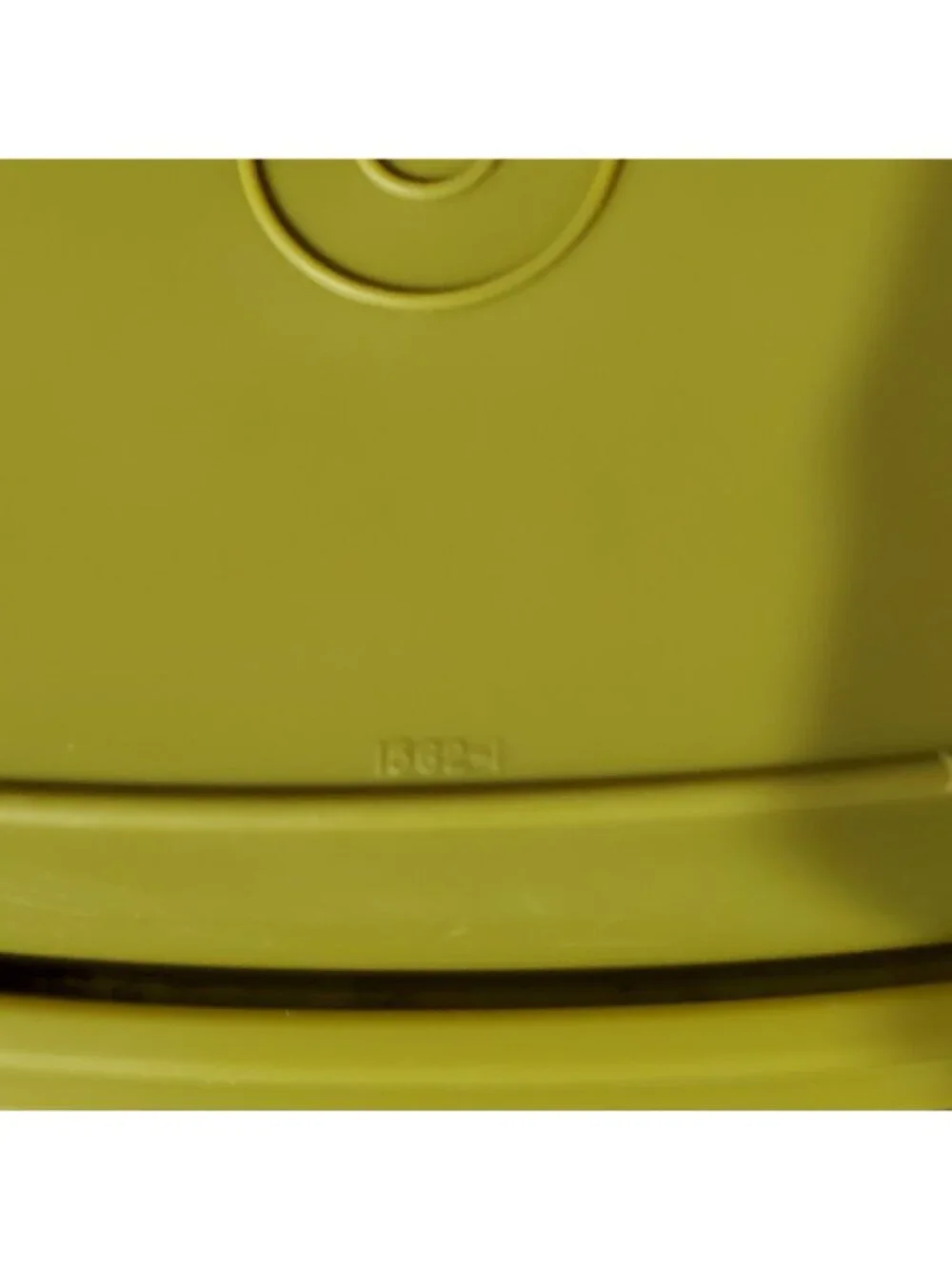 Tupperware large PICK A DELI KEEPER Pickle Container Lid & Insert 1560 green